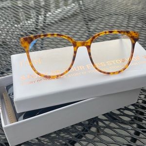 NWOT TIJN eyewear. Blue light or “for look” - no Rx lenses.